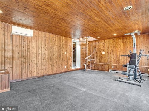 42 Overlook Dr, Primrose PA  17901-4028 exterior