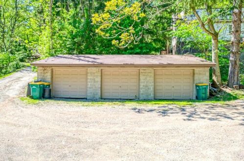 223 Thompson Run Rd, Pittsburgh, PA 15237-3341