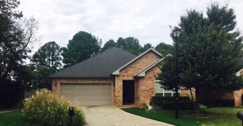 2552 Neely Pl, Fayetteville, AR 72701-4536