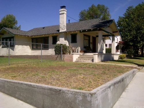 3995 Pine St, Riverside, CA 92501-3150