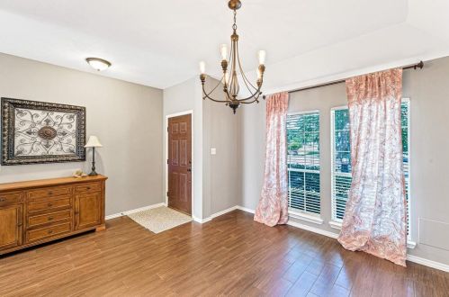 4902 Lk Catherine Ct, Richmond TX 77407-7990 exterior