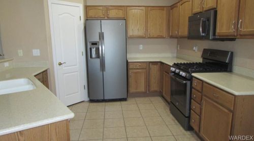 2427 Topanga Dr, Bullhead City AZ  86442-8463 exterior