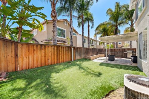 18 Daybreak Ln, Trabuco Canyon, CA 92688-8513