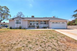 13717 Estero Rd, La Mirada, CA 90638-3614