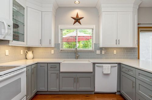 2960 Wynridge Dr, Darbydale OH  43123-8706 exterior