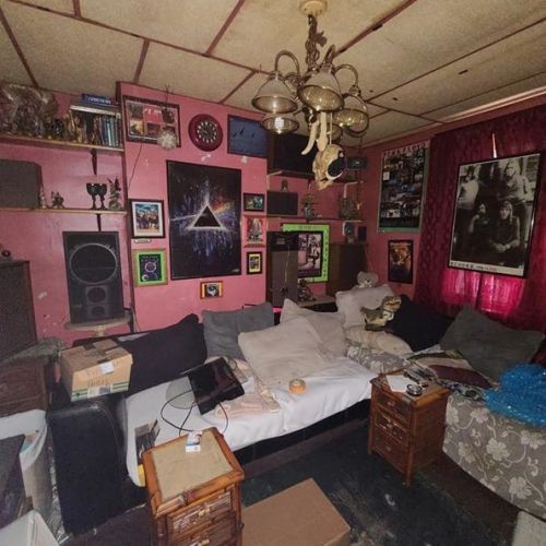 73 12 St, Ambridge PA 15003-1945 exterior