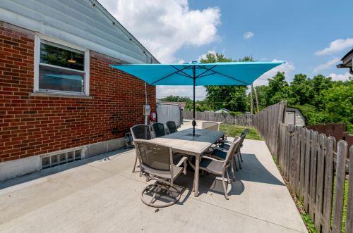 3758 Autumn Rd, Covington KY 41018-2741 exterior