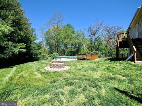 239 Hawkes Ct, Hockessin DE  19707-1351 exterior