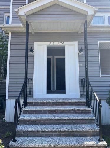 220 Clinton St, New Britain, CT 06053-3514