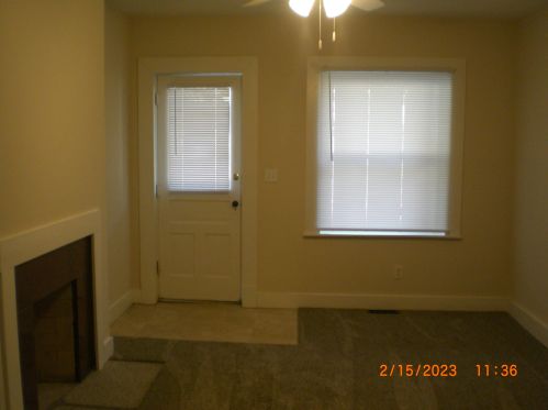 621 Highland Ave, Covington KY  41014-4065 exterior