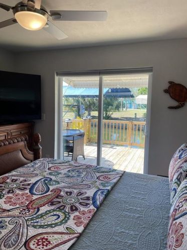 2351 Palm Ave, Saint James City FL  33956-2005 exterior