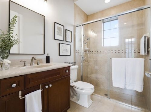 1070 Nash Dr, Kissimmee FL  34747-4319 exterior