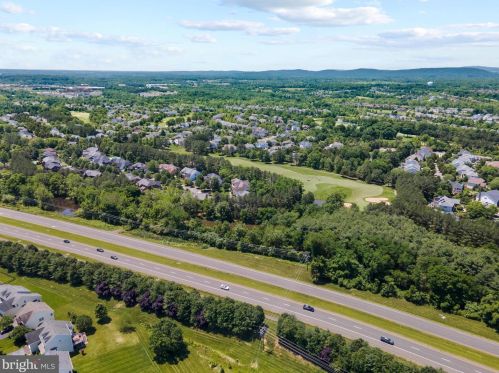 15063 Gaines Mill Cir, Haymarket VA  20169-4500 exterior