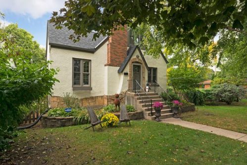 3916 Ewing Ave, Minneapolis MN  55410-1052 exterior