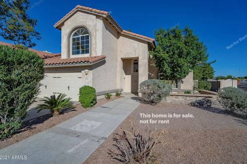 6704 Sack Dr, Glendale, AZ 85308-5743
