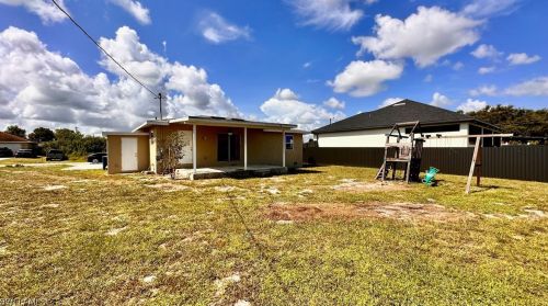 5304 6 St, Lehigh Acres FL exterior