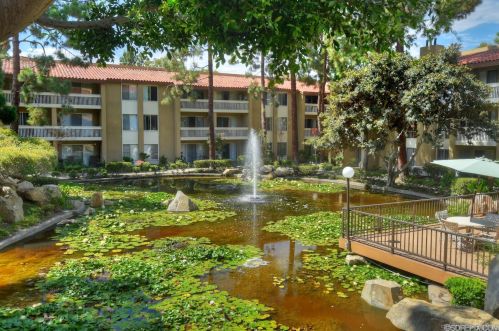 1801 Diamond St, San Diego CA 92109-3355 exterior