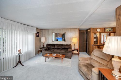 6705 Fisher Dr, Spotsylvania VA  22551-2613 exterior