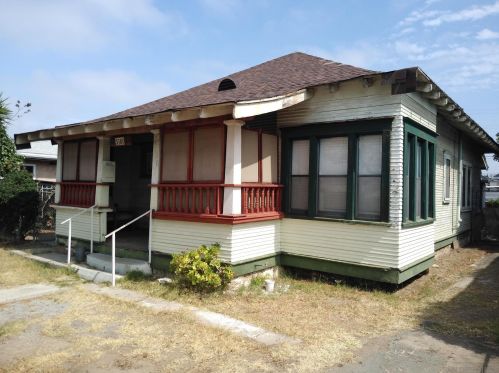3180 Franklin Ave, San Diego, CA 92113-1429