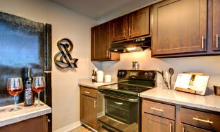 4415 5th St, Seattle WA  98059-4752 exterior