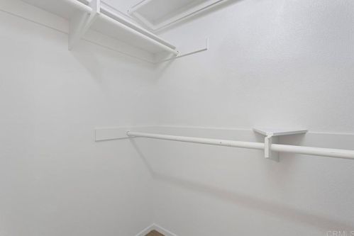 6392 Alexandri Cir, Carlsbad CA  92011-3600 exterior