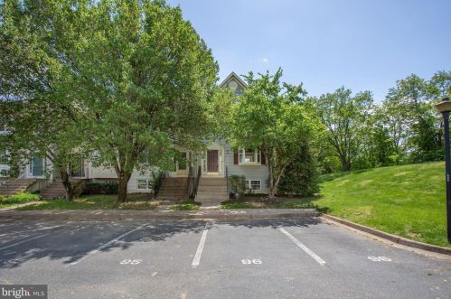 506 Falkirk Ct, Fredericksburg, VA 22406-6404