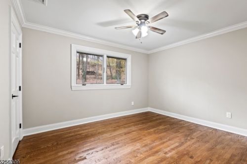 37 Tara Ln, Montville Township NJ  07045-9699 exterior