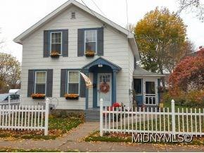 176 Main St, Whitesboro, NY 13492-1228