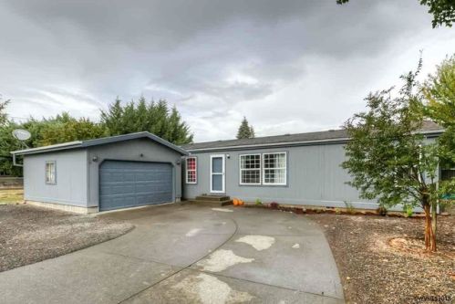 509 Warren Way, Woodburn, OR 97071-5862