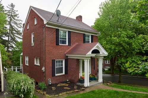 256 Jonquil St, Pittsburgh, PA 15228-1906