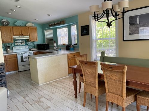 308 Gander St, Saint George Island FL  32328-2653 exterior