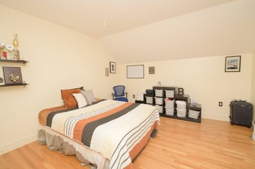 885 Randolph St, Canton MA  02021-1365 exterior