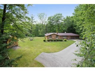 4415 Gypsy Ln, Oneida, WI 54155-9143