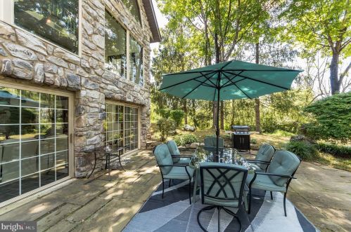 366 Houseman Rd, Perkiomenville, PA 18074-9541