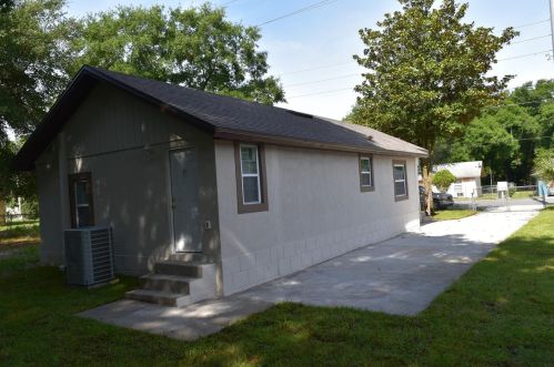 1123 Hawthorne Ave, Apopka FL  32703-6399 exterior