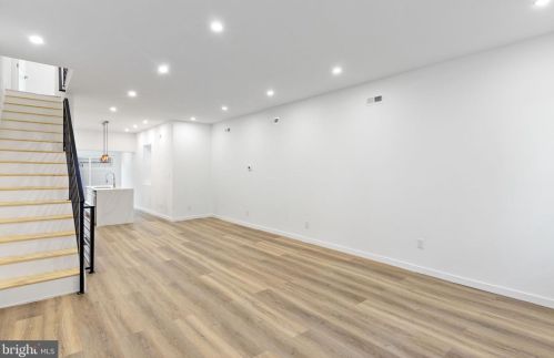 310 Mckean St, Philadelphia PA  19148-2630 exterior