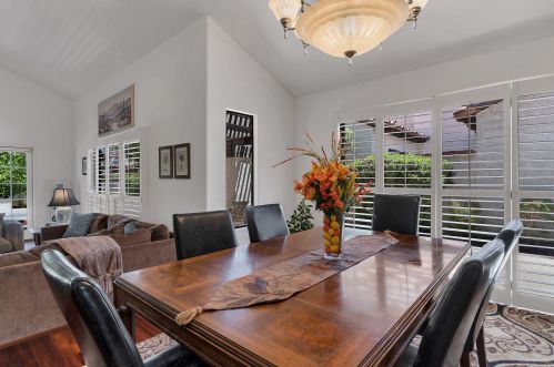 68 Calle Rivero, Rancho Mirage CA  92270-2253 exterior