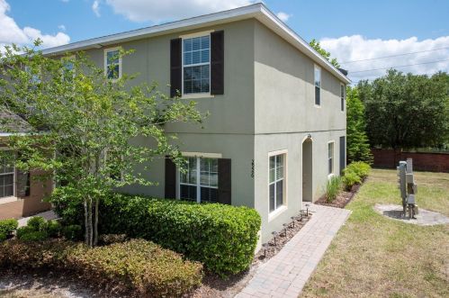 2926 Tanzanite Ter, Kissimmee, FL 34758-2550
