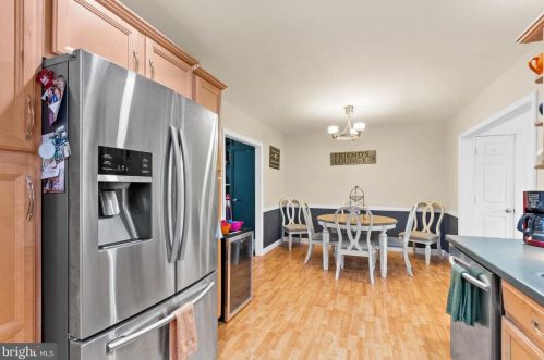 467 Hemlock Ter, West Deptford NJ  08096-2813 exterior