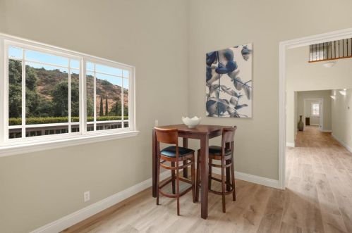 18660 Castle Lake Dr, Morgan Hill CA  95037-9472 exterior