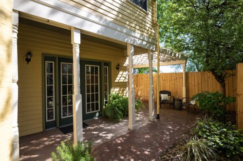 910 Russell St, Covington KY  41011-1427 exterior