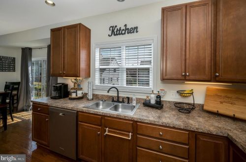 10325 Lees Crossing Ln, Fredericksburg VA  22408-0290 exterior