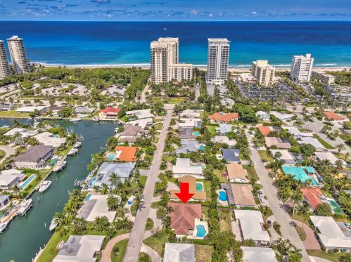 1241 Bimini Ln, West Palm Beach FL  33404-2770 exterior