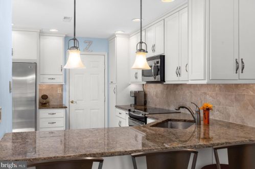 291 Conway Cir, Prospectville PA exterior