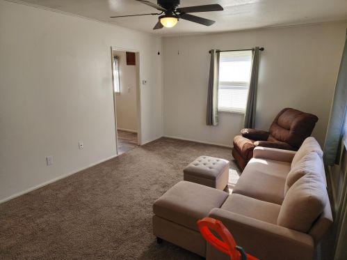 316 Gruen Dr, Springfield, OH 45505-2616