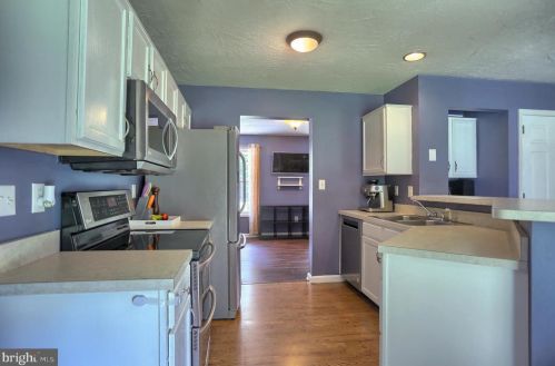 90 Cragmoor Rd, York Haven PA  17370-9050 exterior