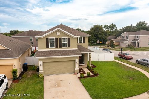613 Hollow Glen Dr, Titusville FL  32780-3279 exterior