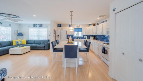 136 Joseph St, Lavallette NJ  08735-1717 exterior