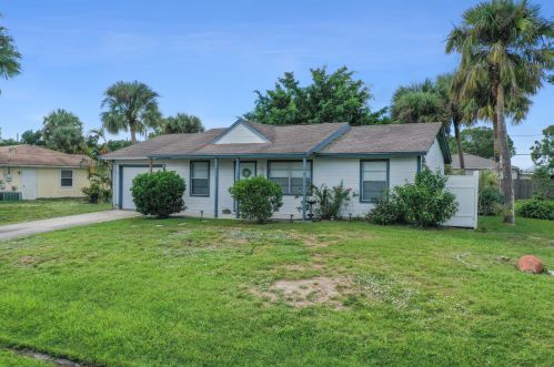 971 Harvard Rd, Fort Pierce, FL 34953-2388