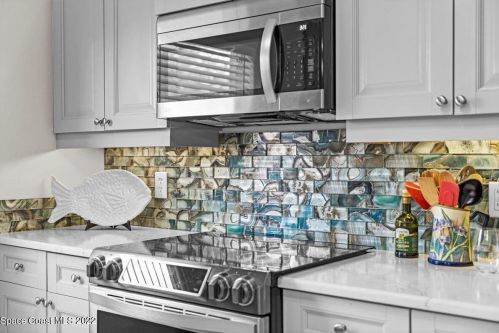 3949 Rolling Hill Dr, Titusville FL  32796-1107 exterior